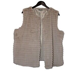 Lisa International Size 2X Faux Fur Sleeveless Light Brown Layering Vest